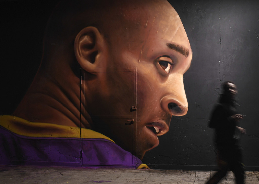 哈兰德本赛季俱乐部+国家队已打进34球，追平C罗13-14赛季纪录（哈兰德本季俱乐部与国家队合计34球，追平C罗2013-14赛季纪录）