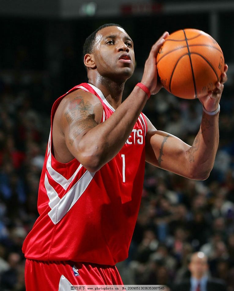 米兰vs拉齐奥终场前点球未判原因：马鲁西奇对帕夫洛维奇犯规（米兰战拉齐奥终场前点球未判缘由：马鲁西奇对帕夫洛维奇犯规）