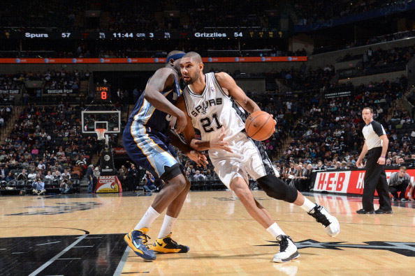 昆萨：在药厂效力获得国家队征召很正常，希望在主场拿下纽卡（昆萨：在药厂的发挥让入选国家队顺理成章，盼主场击败纽卡）